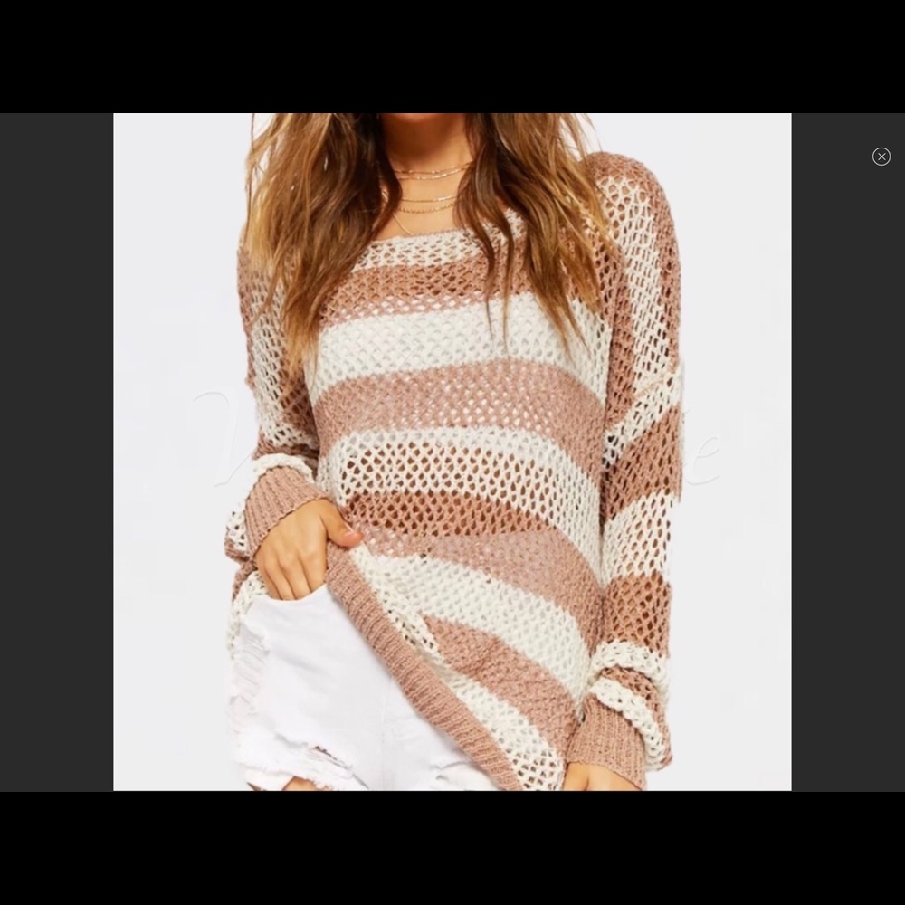 BNWT GORGEOUS long sleeves sweater!